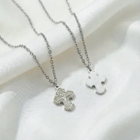 Sølv dagmarkors med gravering fra Siersbøl