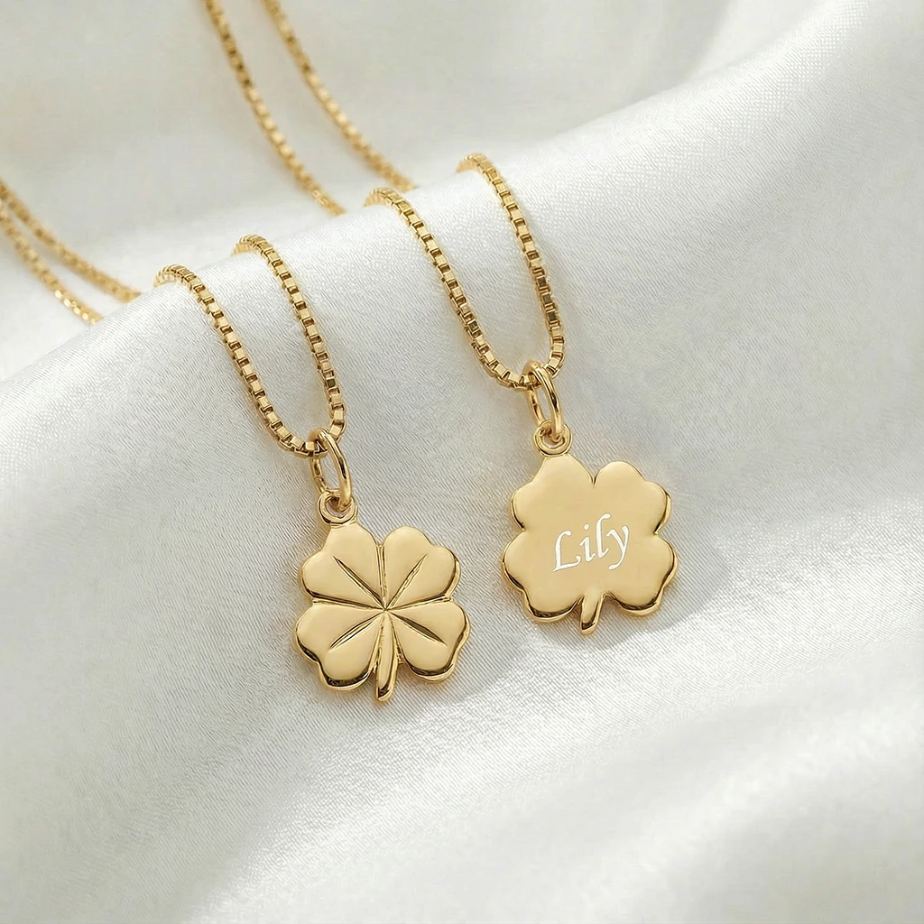 kløver 13 mm. halskæde, Forgyldt sølv, inkl. kæde | Scrouples