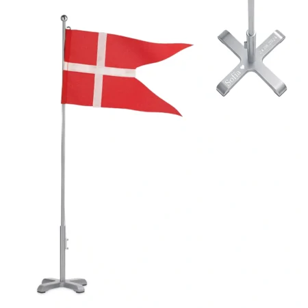 Mat Bordflag m. gravering på krydsfod fra Scrouples | C.Centrum