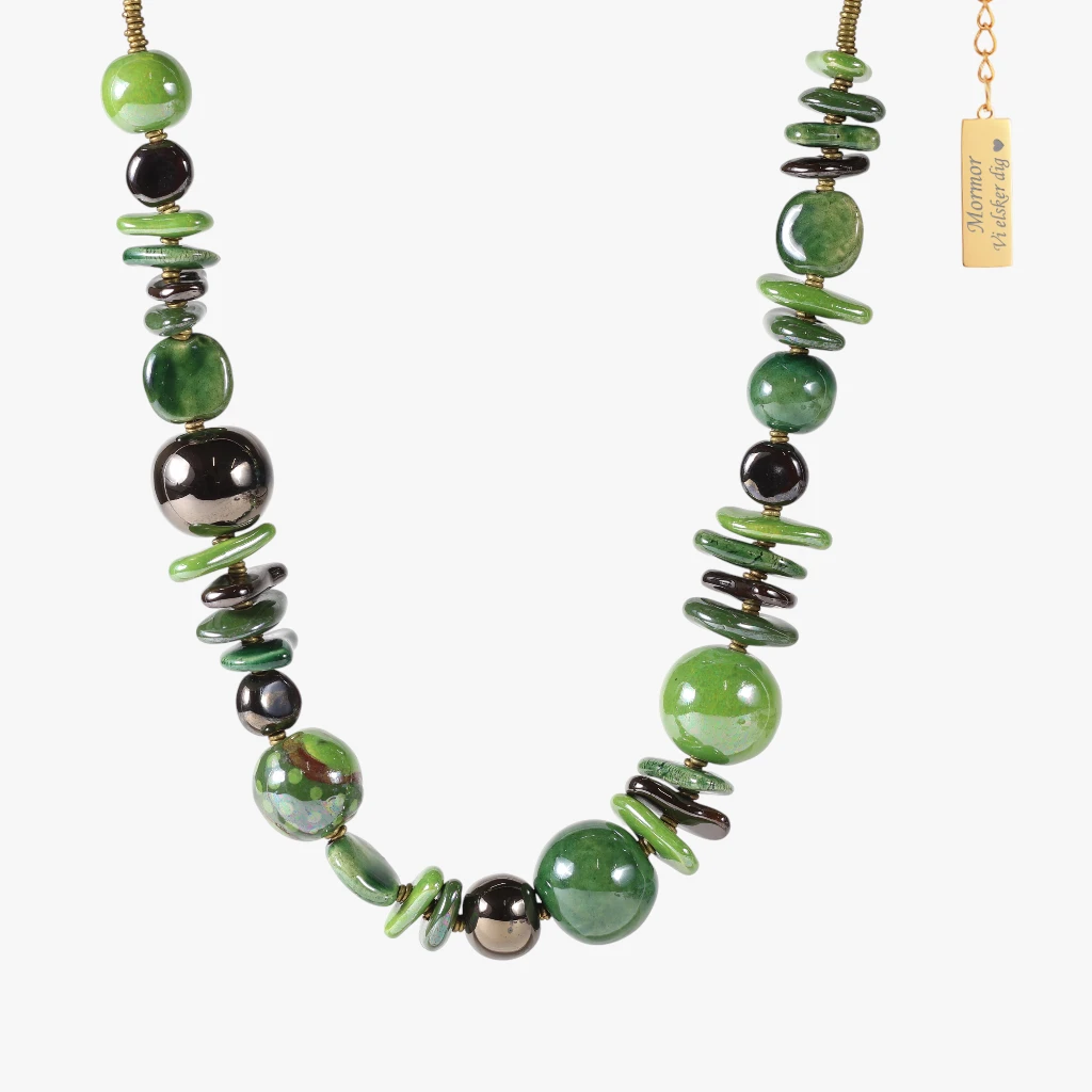 Håndmalet Keramik Perle halskæde, Panga Round Clear Green, Store perler | Kazuri